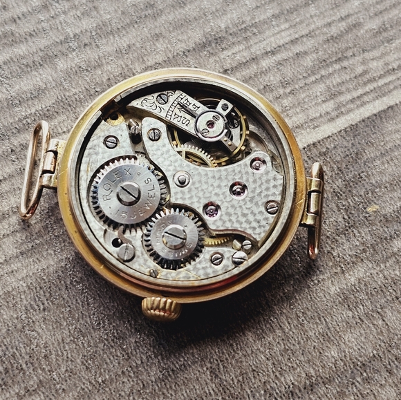 Rolex 9K Solid Rose Gold Ladies Watch - Picture 7 of 15